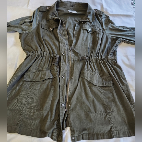 Torrid green utility light jacket. - Picture 8 of 9
